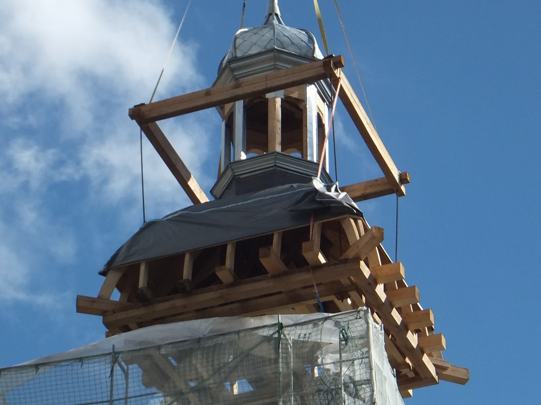 Kirchturm - Mühlbach.JPG